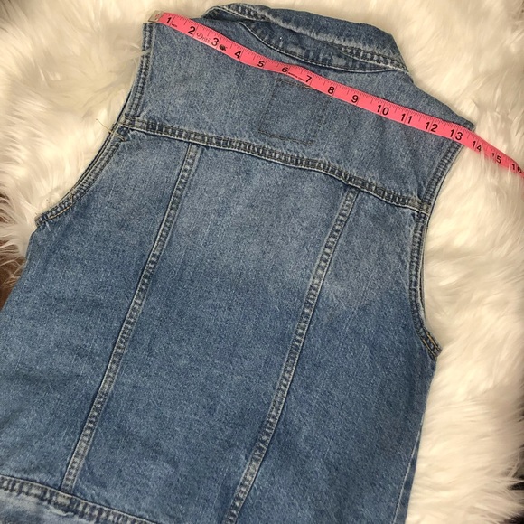 Mossimo Blue Jean Button Up Vest with 4 pockets, Size Medium - Picture 4 of 5